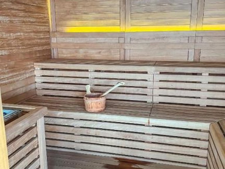 Apartment for Sale in Centro, Benidorm, Alicante 15