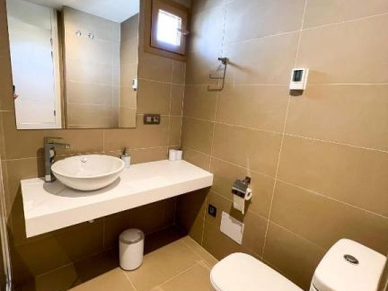 Apartment for Sale in Centro, Benidorm, Alicante 20