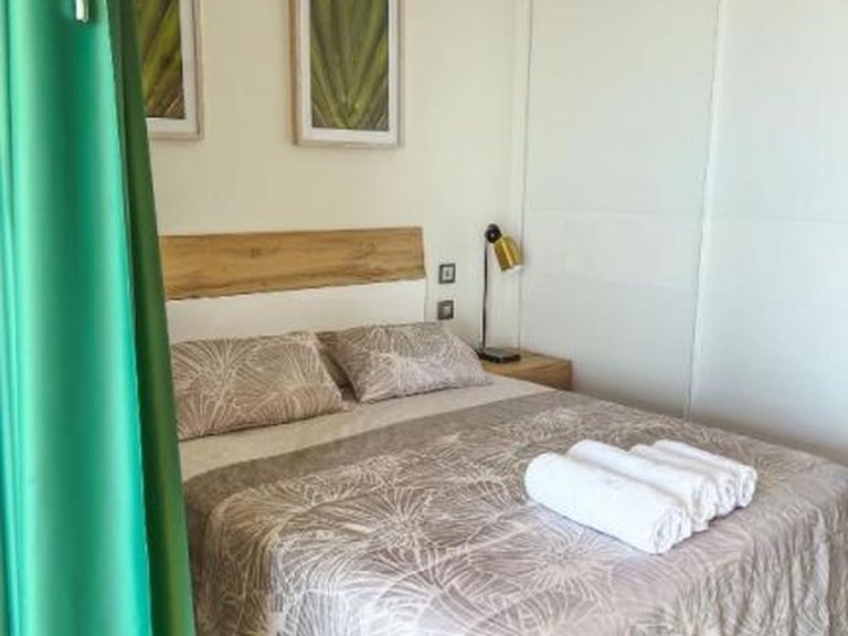 Apartment for Sale in Centro, Benidorm, Alicante 8