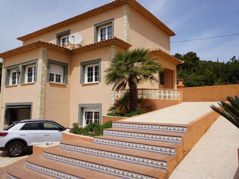 Villa for Sale in Calpe, Alicante 24