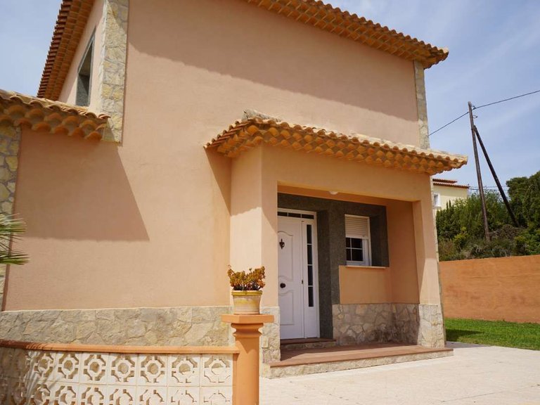 Villa for Sale in Calpe, Alicante 25