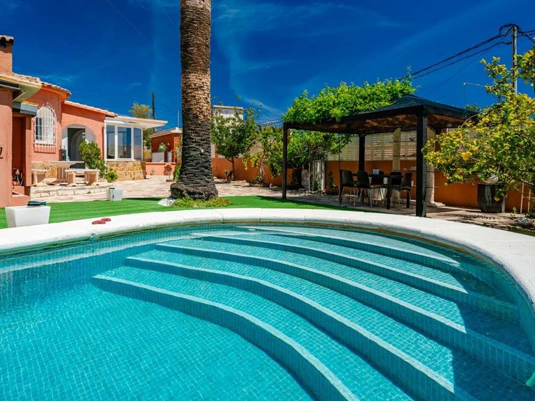 Villa for Sale in Calpe, Alicante 34