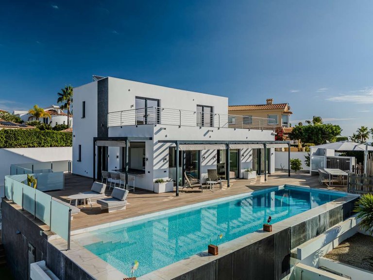 Villa for Sale in Calpe, Alicante 21