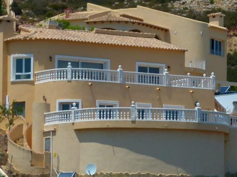 Villa for Sale in Benitachell, Alicante 2
