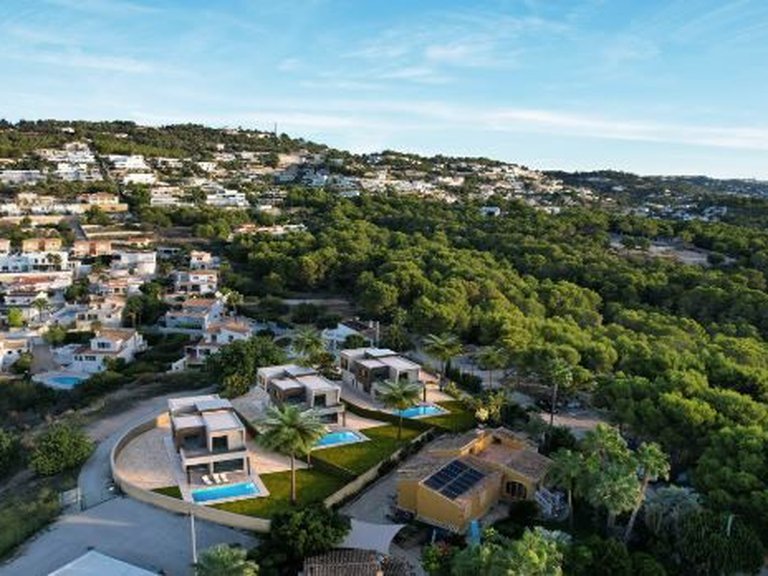 Villa for Sale in Calpe, Alicante 4