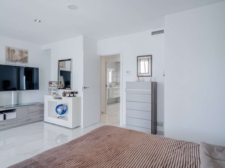 Apartment for Sale in Playa arenal-bol, Calpe, Alicante 30