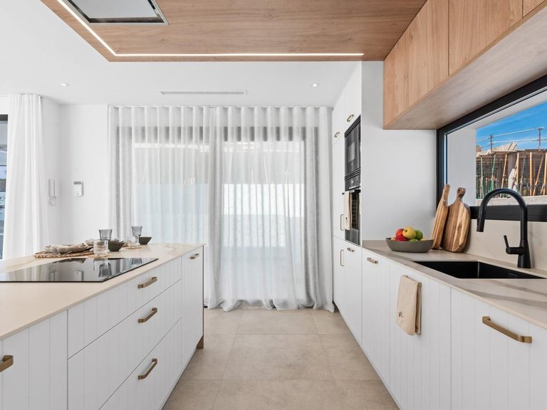 Villa for Sale in Casco urbano, Polop, Alicante 30