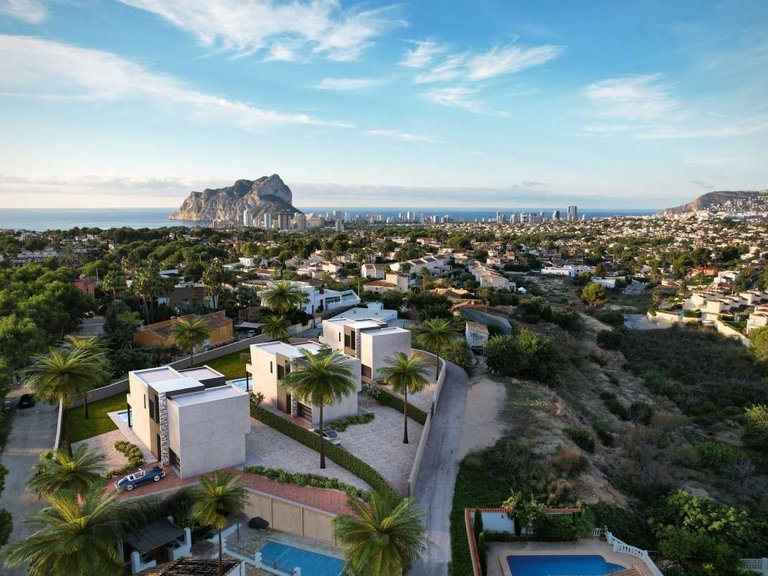 Villa for Sale in Calpe, Alicante 4