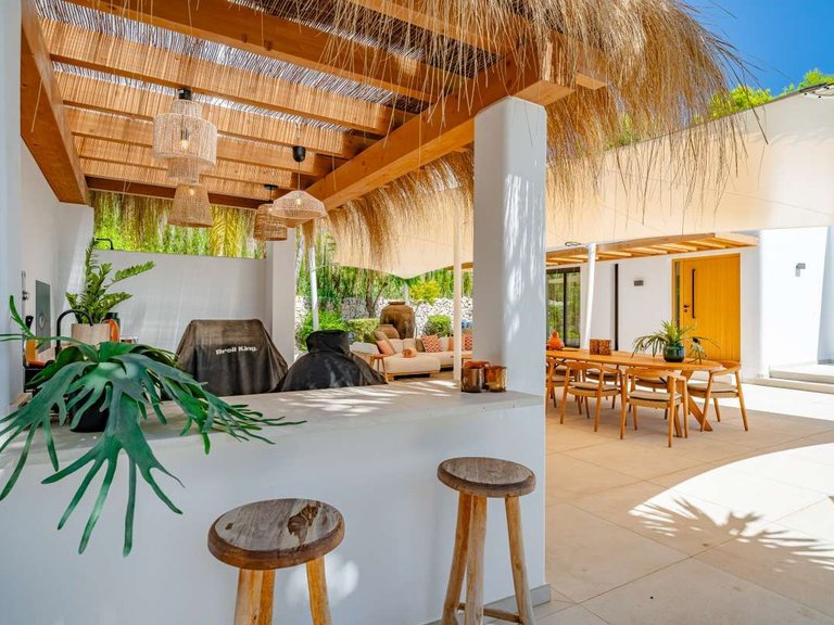 Villa for Sale in Pla del mar, Moraira, Alicante 9