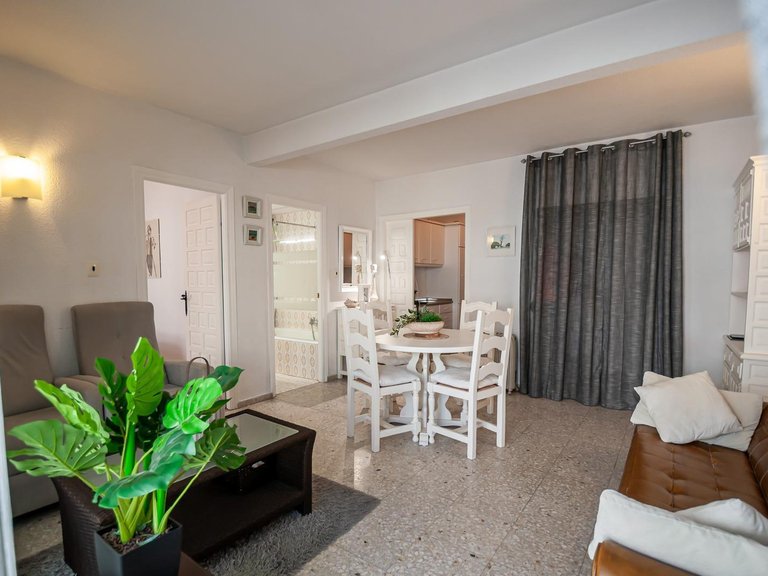 Apartment for Sale in Centro, Calpe, Alicante 3