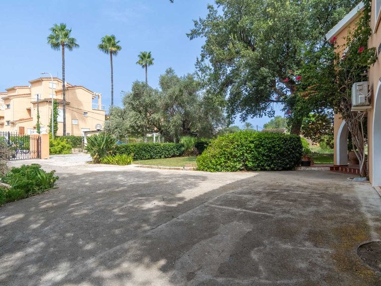 Villa for Sale in Les Bovetes-La Felicidad, Denia, Alicante 5