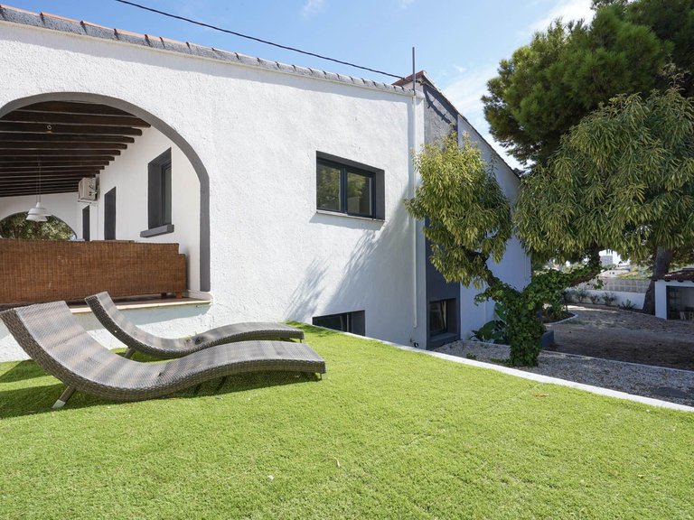 Villa for Sale in Benicolada, Calpe, Alicante 43