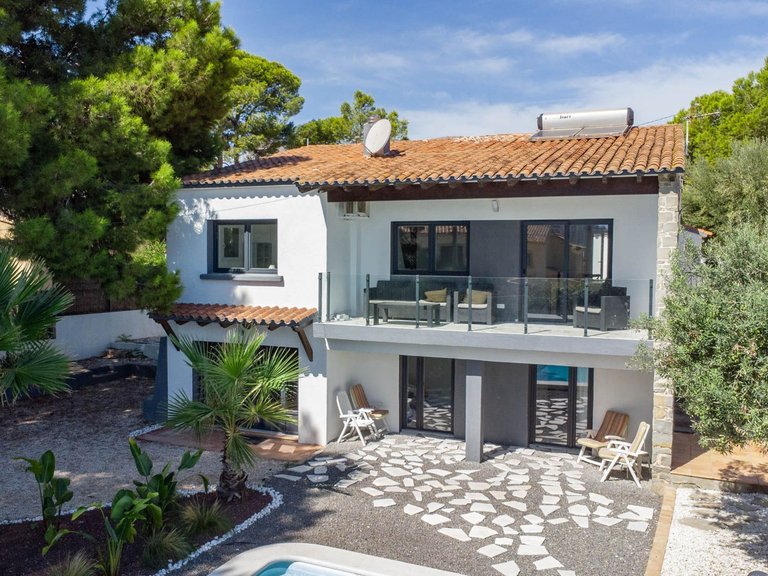 Villa for Sale in Benicolada, Calpe, Alicante 47