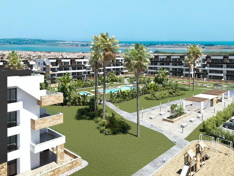Apartment for Sale in Torretas, Torrevieja, Alicante 4