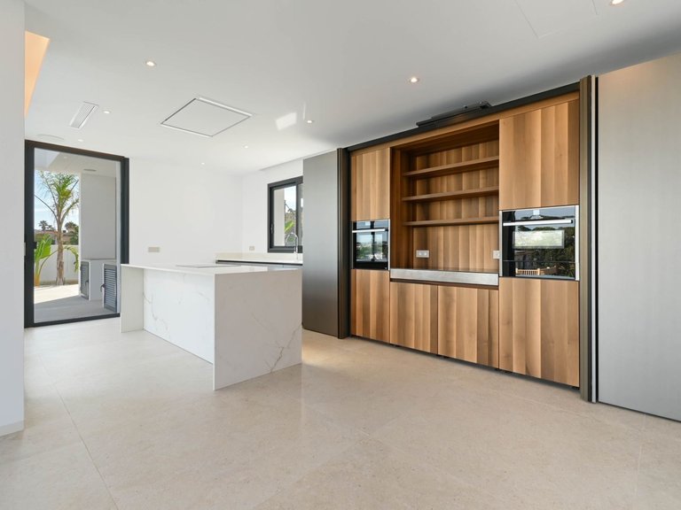 Villa for Sale in playa fustera, Benissa, Alicante 13