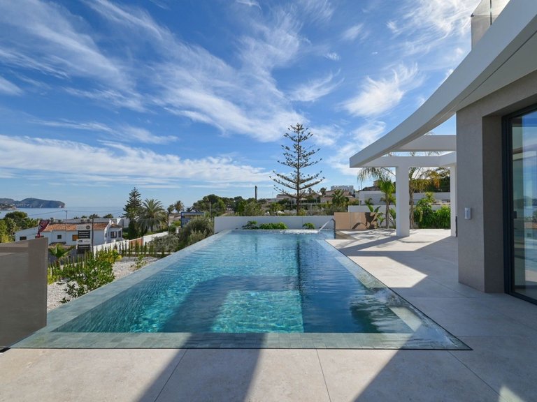 Villa for Sale in playa fustera, Benissa, Alicante 8