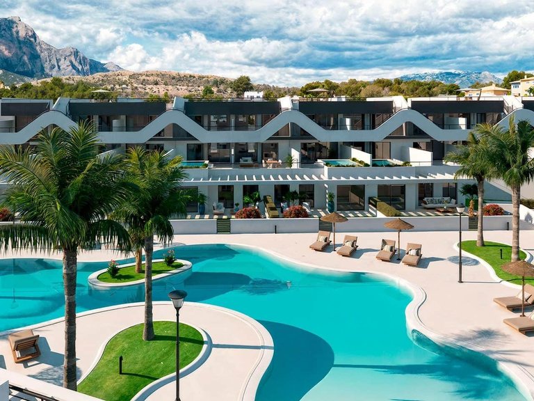 Apartment for Sale in Colonia Escandinavia-Cautivador, L'alfas Del Pi, Alicante 1