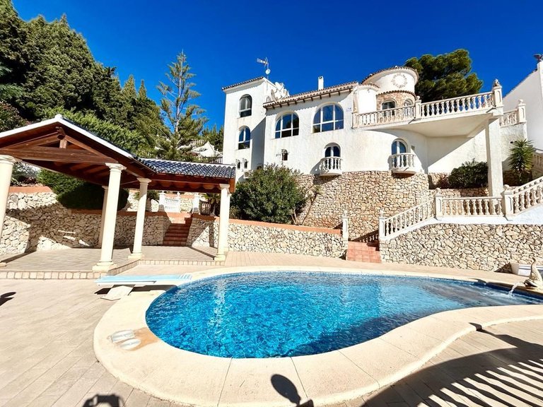 Villa for Sale in Pla del mar, Moraira, Alicante 1