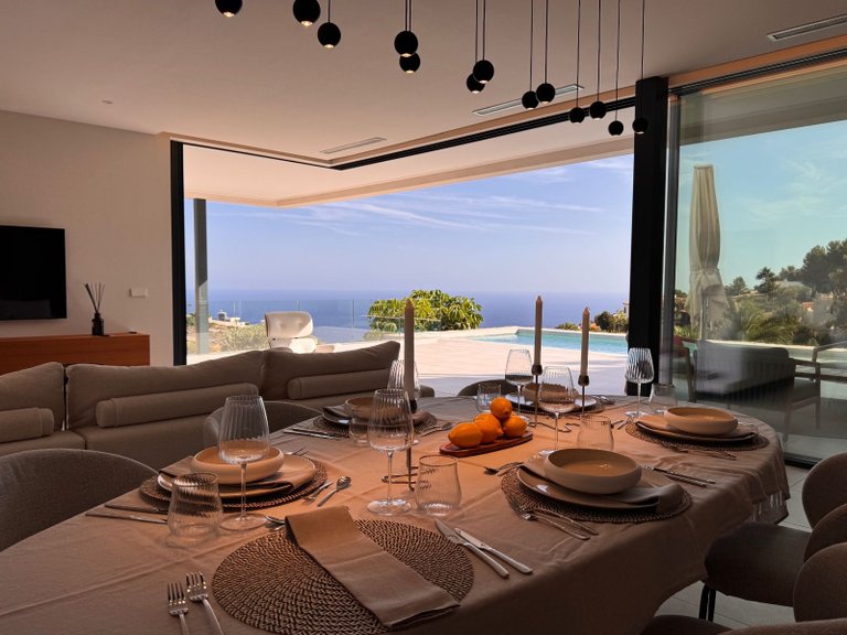 Villa for Sale in Benitachell, Alicante 1