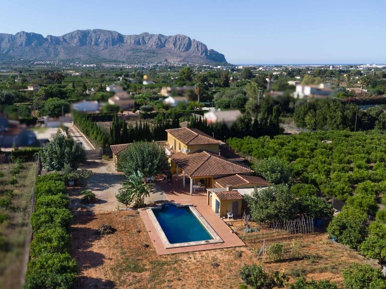 Villa for Sale in Centro, Pedreguer, Alicante 27