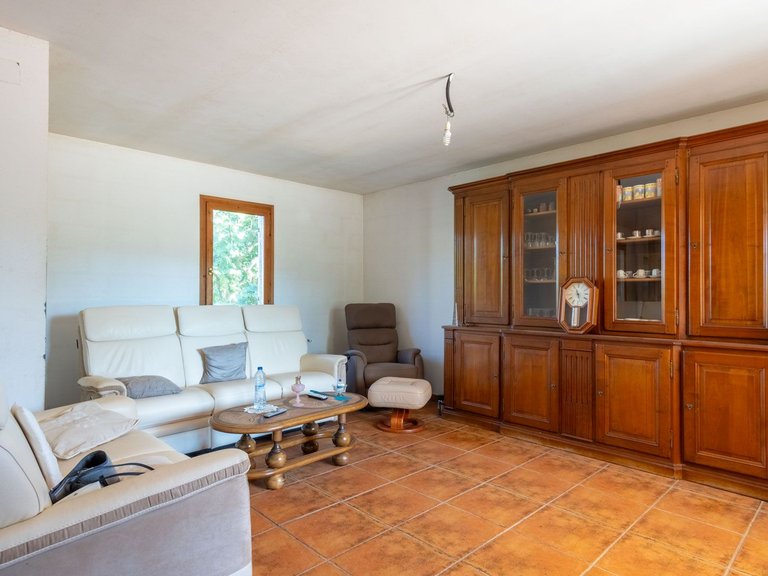 Villa for Sale in Centro, Pedreguer, Alicante 3