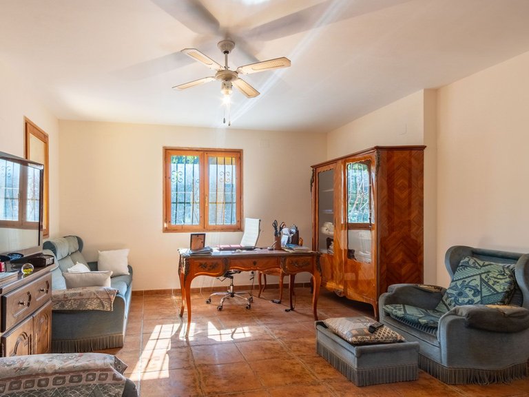 Villa for Sale in Centro, Pedreguer, Alicante 7