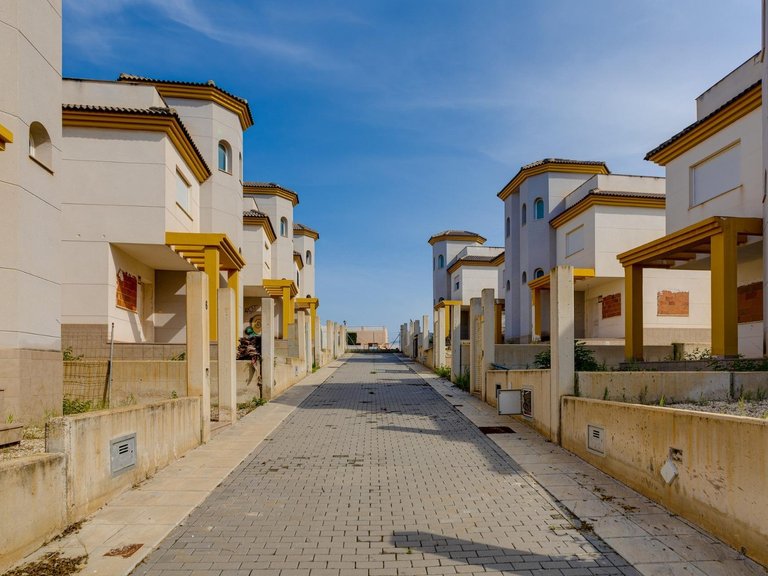 Villa for Sale in La marina, San Fulgencio, Alicante 37