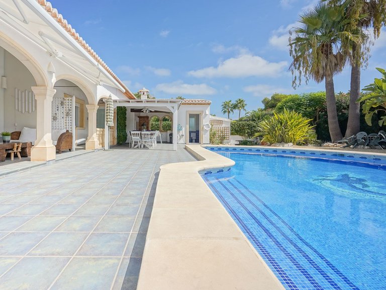 Villa for Sale in Costa Nova, Jávea - Xàbia, Alicante 2