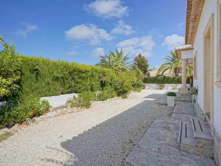 Villa for Sale in Costa Nova, Jávea - Xàbia, Alicante 38