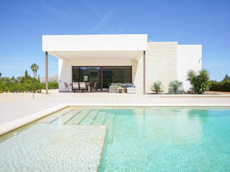 Villa for Sale in Comunidad valenciana, Beniarbeig, Alicante 1