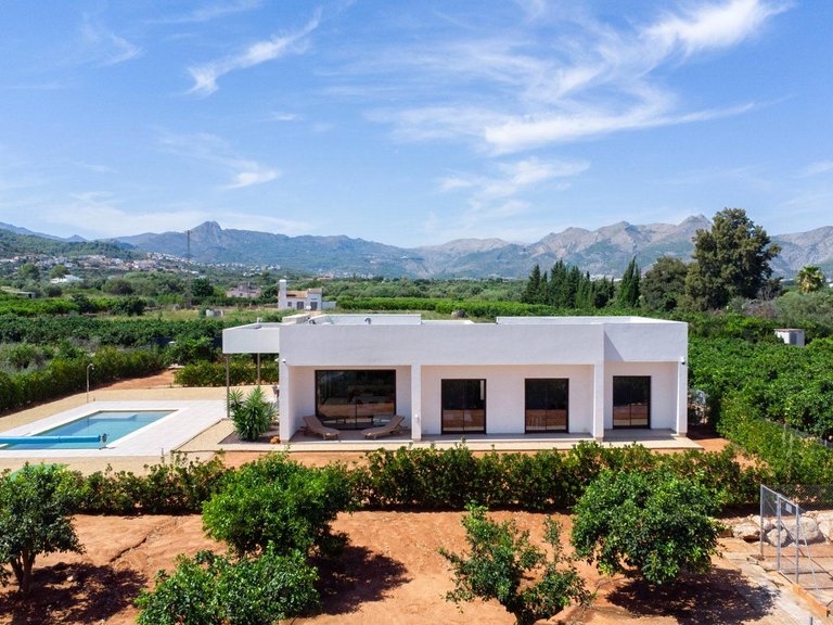 Villa for Sale in Comunidad valenciana, Beniarbeig, Alicante 44