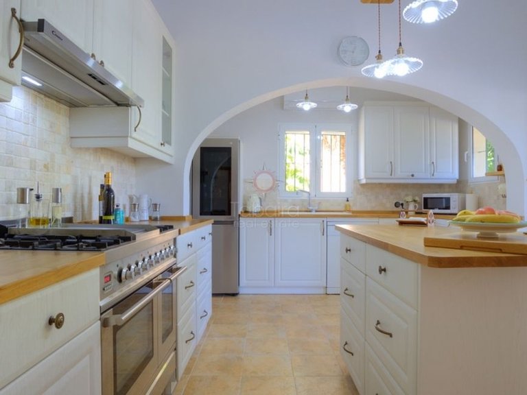 Villa for Sale in Pla del mar, Moraira, Alicante 8