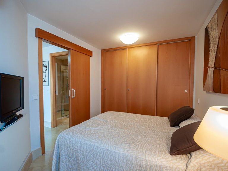 Apartment for Sale in Playa de Fossa-Levante, Calpe, Alicante 11