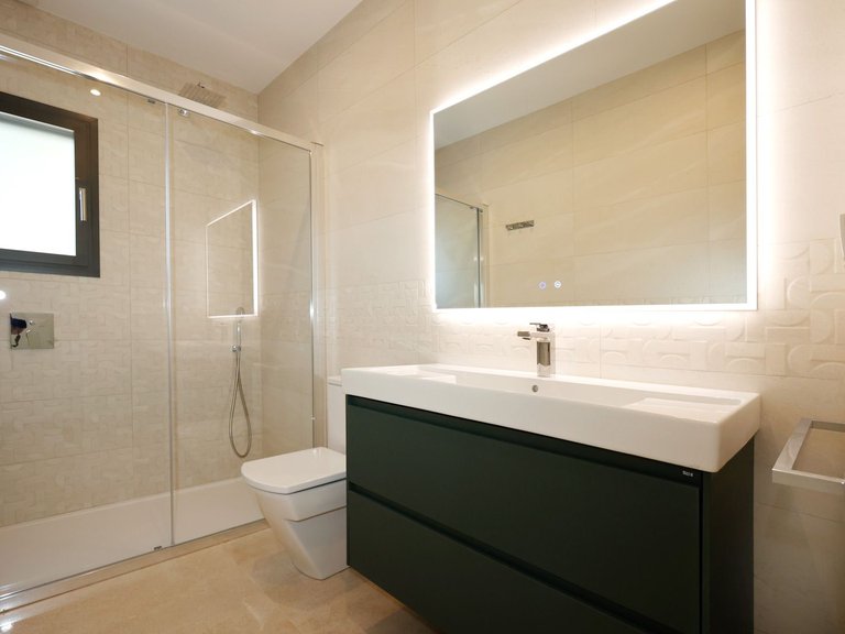 Villa for Sale in Playa De La Fossa, Calpe, Alicante 17