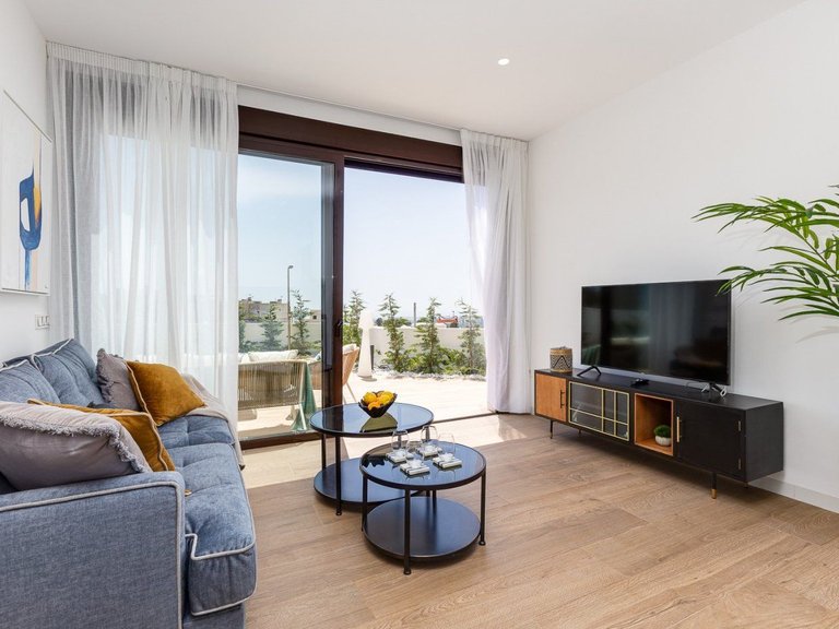 Villa for Sale in Finestrat Urbanizaciones, Finestrat, Alicante 2