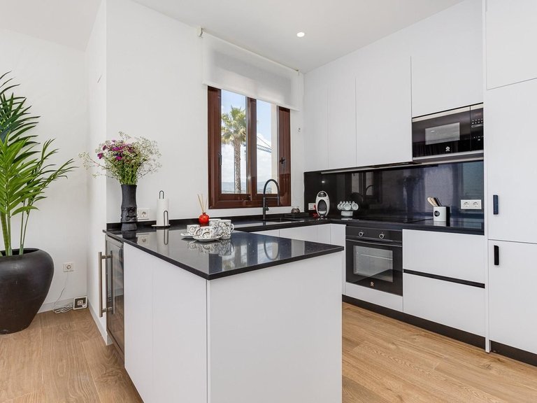 Villa for Sale in Finestrat Urbanizaciones, Finestrat, Alicante 11