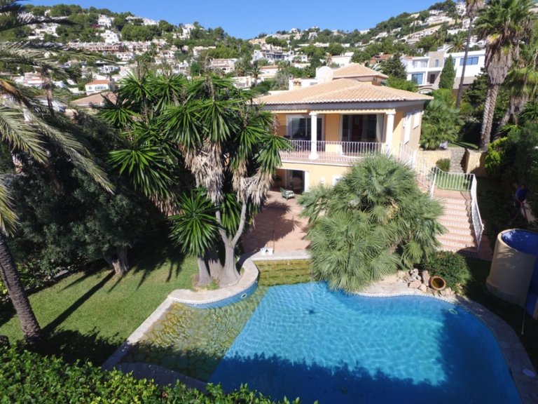 Villa for Sale in Pla del mar, Moraira, Alicante 1