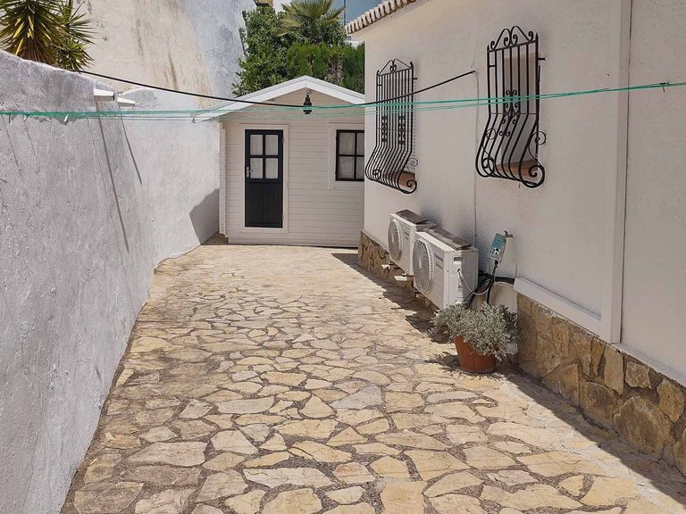 Villa for Sale in Cala Advocat - Baladrar, Benissa, Alicante 8