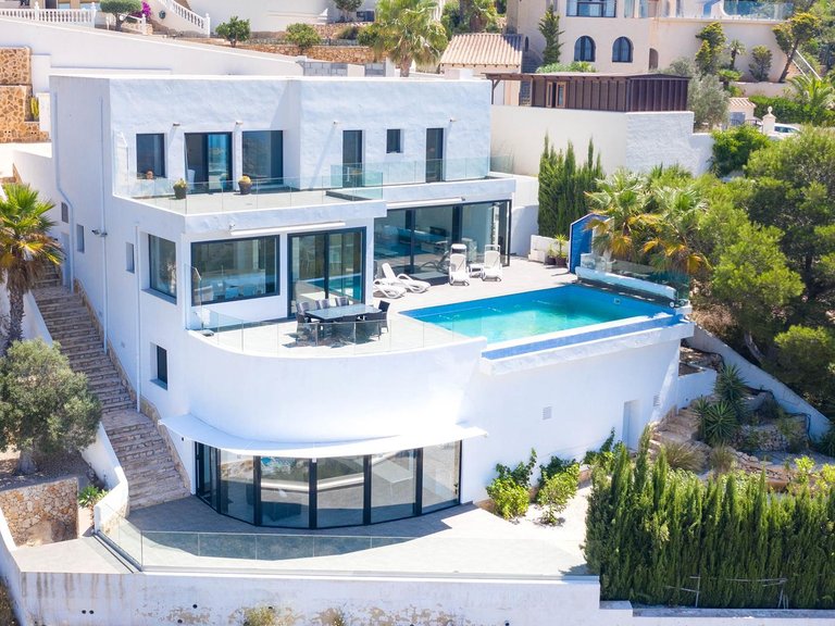 Villa for Sale in Benitachell, Alicante 2