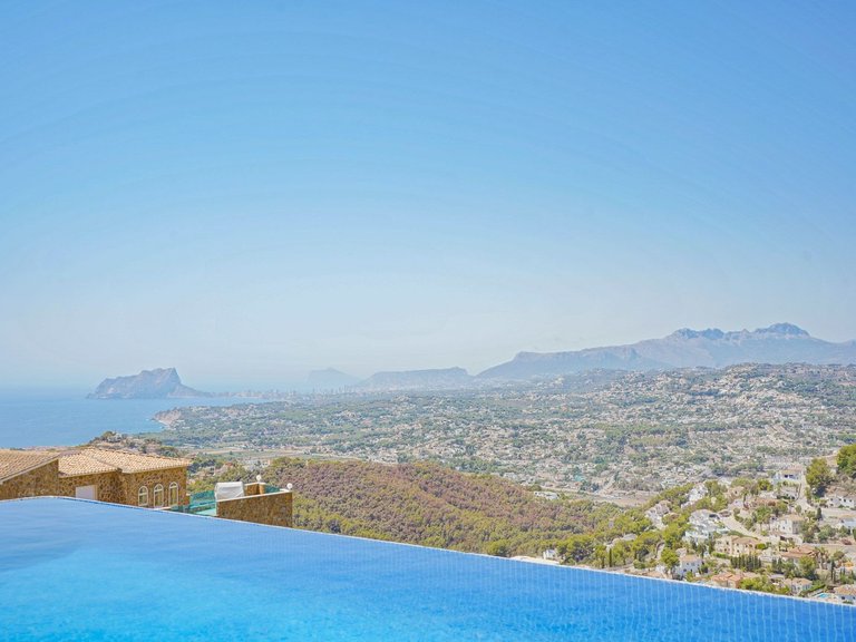 Villa for Sale in Benitachell, Alicante 1