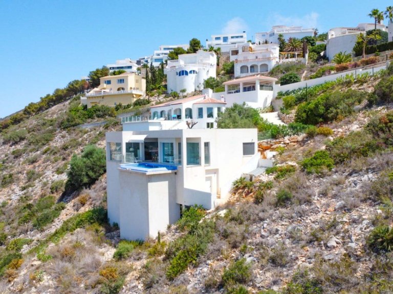 Villa for Sale in Benitachell, Alicante 2