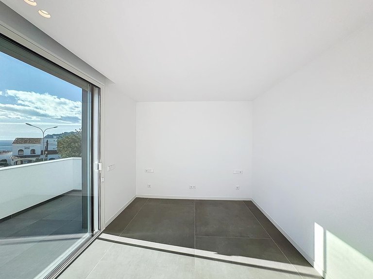 Villa for Sale in Pla del mar, Moraira, Alicante 35