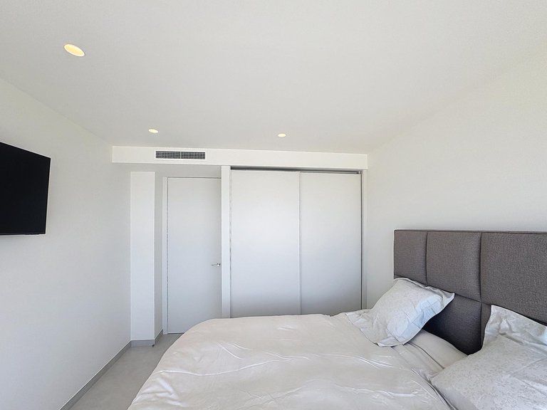 Villa for Sale in El Cuartón - Heliomar, Málaga, Malaga 15