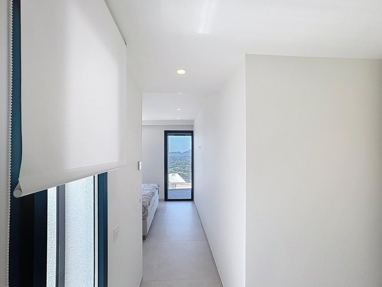 Villa for Sale in El Cuartón - Heliomar, Málaga, Malaga 19