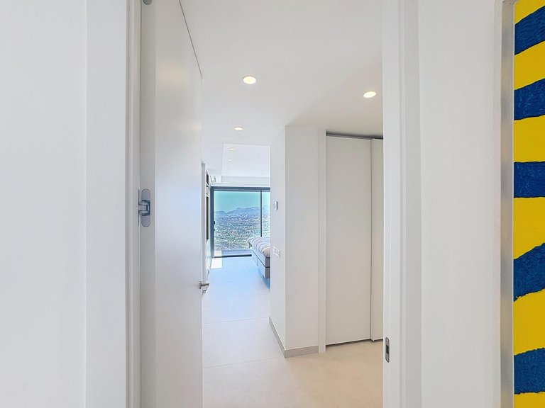 Villa for Sale in El Cuartón - Heliomar, Málaga, Malaga 25