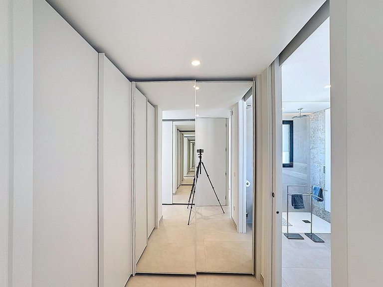 Villa for Sale in El Cuartón - Heliomar, Málaga, Malaga 26