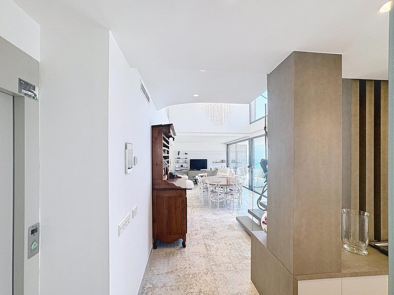 Villa for Sale in El Cuartón - Heliomar, Málaga, Malaga 38