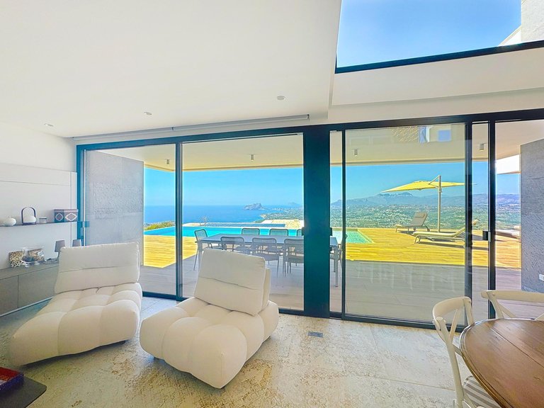 Villa for Sale in El Cuartón - Heliomar, Málaga, Malaga 40