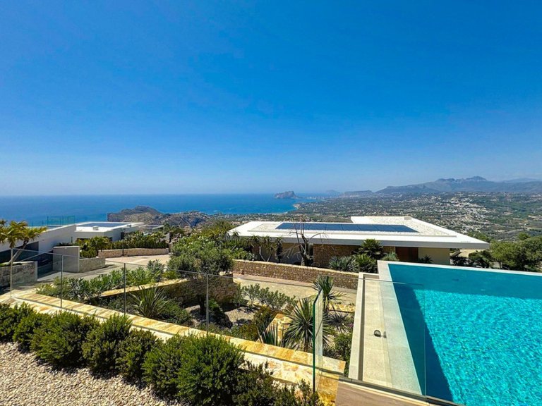 Villa for Sale in El Cuartón - Heliomar, Málaga, Malaga 47