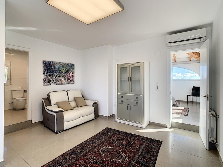 Villa for Sale in Benitachell, Alicante 32